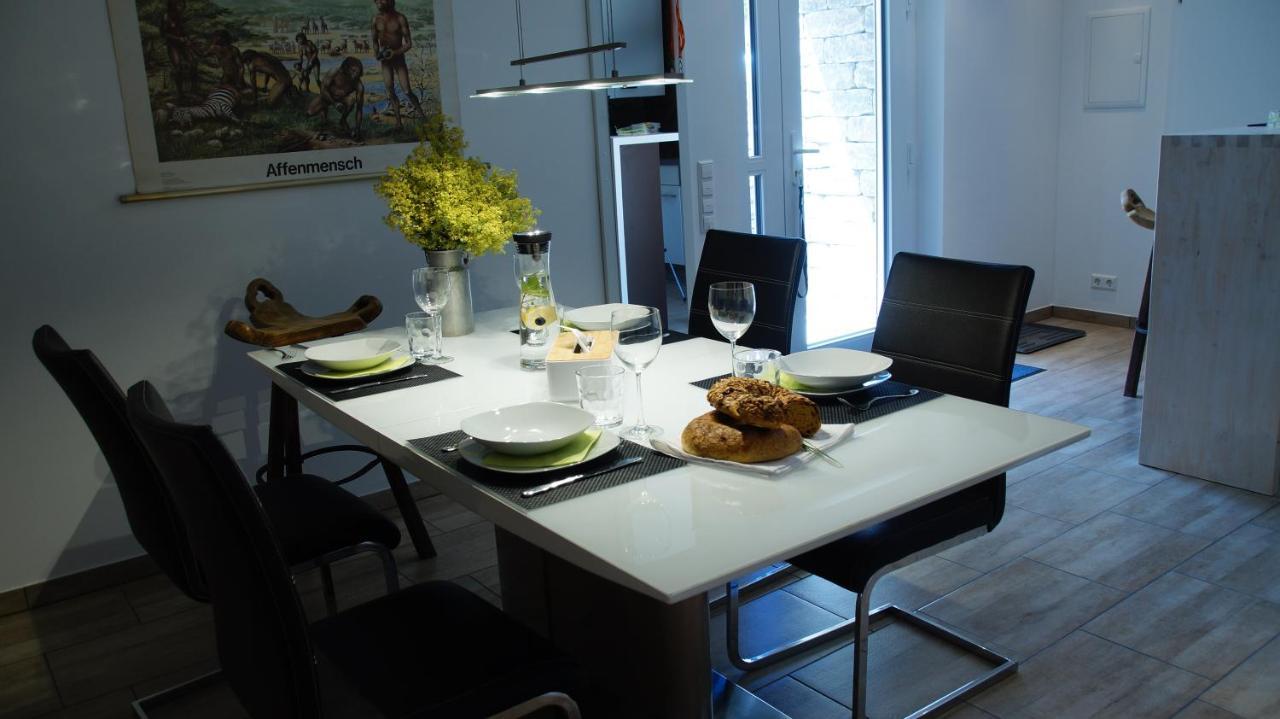 Ferienwohnung Burgblick Im Neuffener Tal Mit Sauna Und Wallbox Frickenhausen  외부 사진