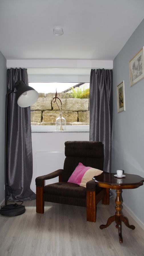 Ferienwohnung Burgblick Im Neuffener Tal Mit Sauna Und Wallbox Frickenhausen  외부 사진