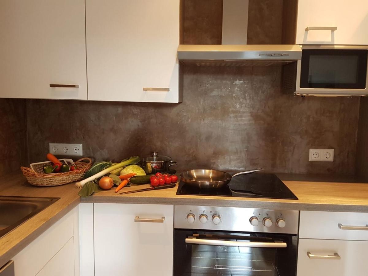 Ferienwohnung Burgblick Im Neuffener Tal Mit Sauna Und Wallbox Frickenhausen  외부 사진