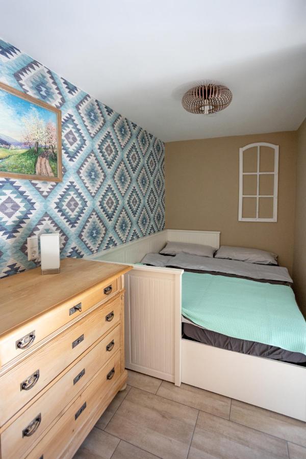 Ferienwohnung Burgblick Im Neuffener Tal Mit Sauna Und Wallbox Frickenhausen  외부 사진