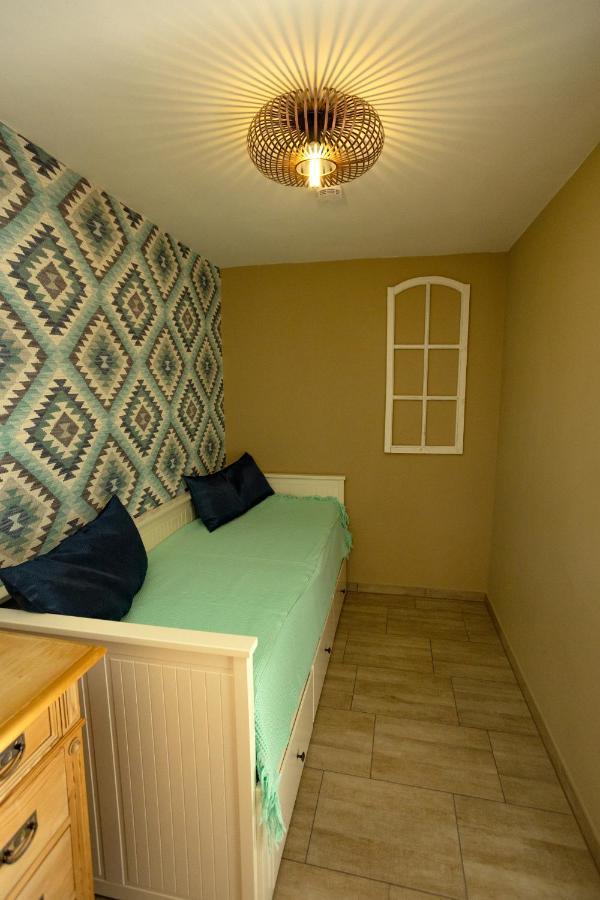Ferienwohnung Burgblick Im Neuffener Tal Mit Sauna Und Wallbox Frickenhausen  외부 사진